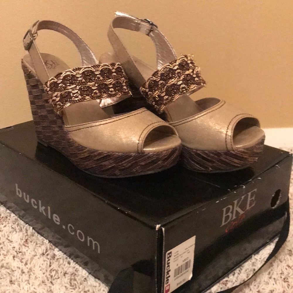 BKE wedge heel